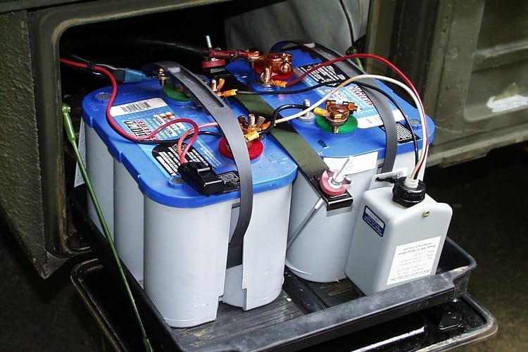 ARE RV BATTERIES THE SAME AS CAR BATTERIES?